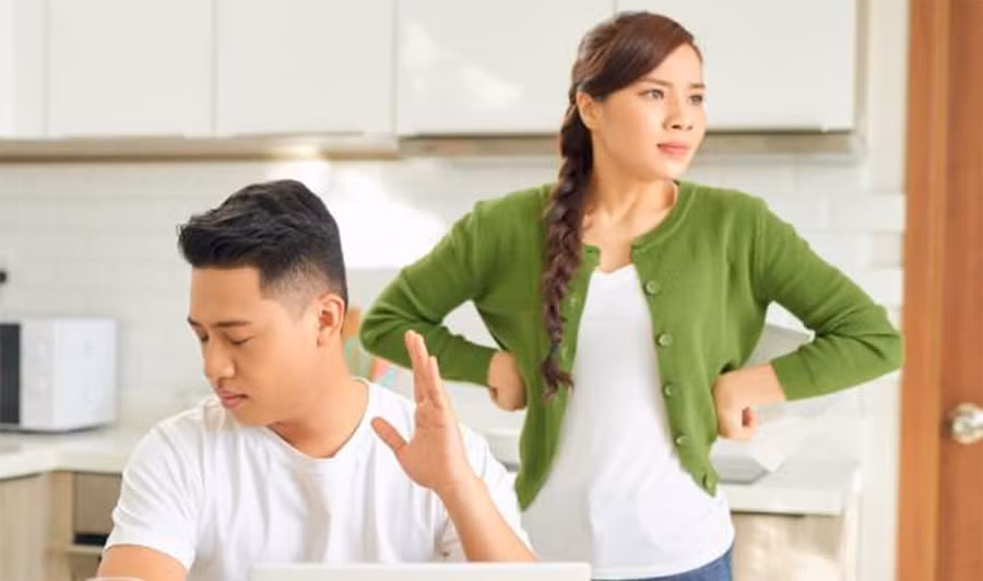 Đừng cố gắng bảo vệ quan điểm của mình bằng cách lặp đi lặp lại cùng một lý lẽ. (Ảnh: ITN).