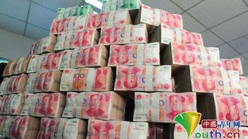 Đại gia xây dựng thưởng tết cả "núi" tiền cho công nhân ảnh 1 Đại gia xây dựng thưởng tết cả