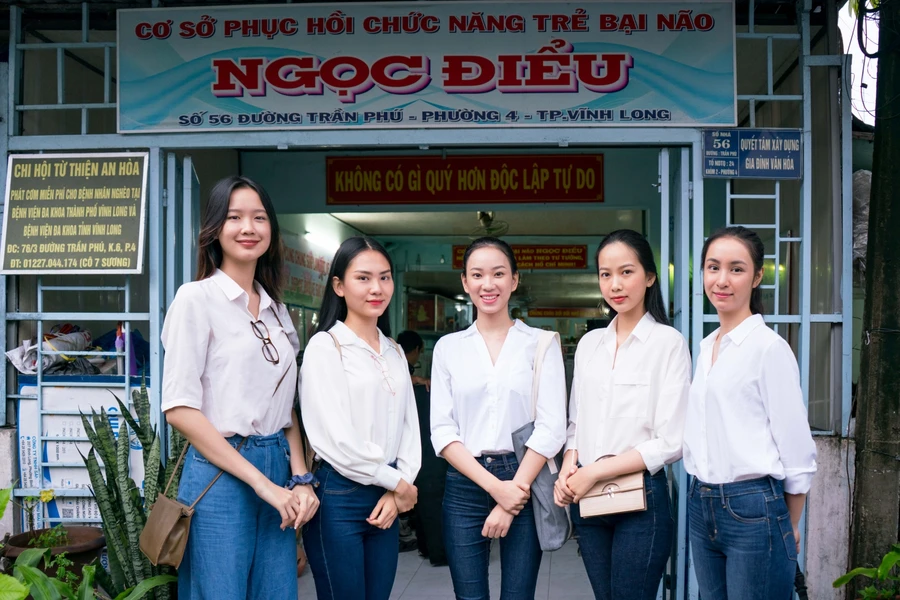 Dự án nhân ái đầu tiên của 5 thí sinh.