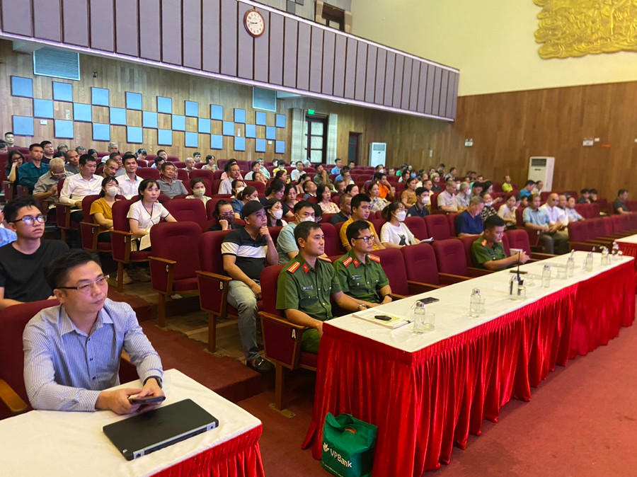 Các học viên tham gia buổi tập huấn. Các học viên tham gia buổi tập huấn.