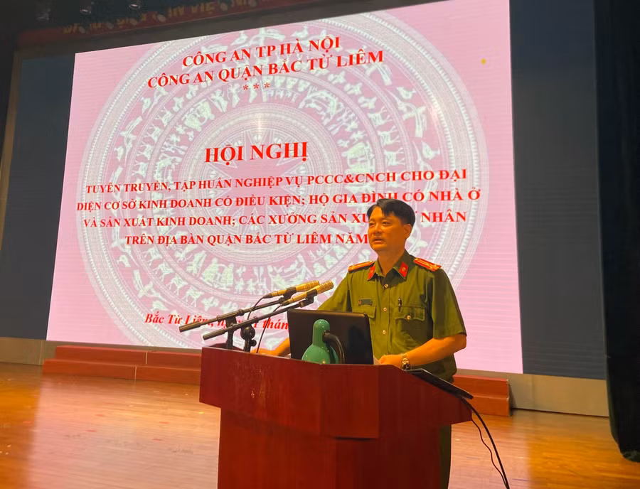 Thượng tá Bùi Đăng Tuấn - Phó Trưởng Công an quận Bắc Từ Liêm.