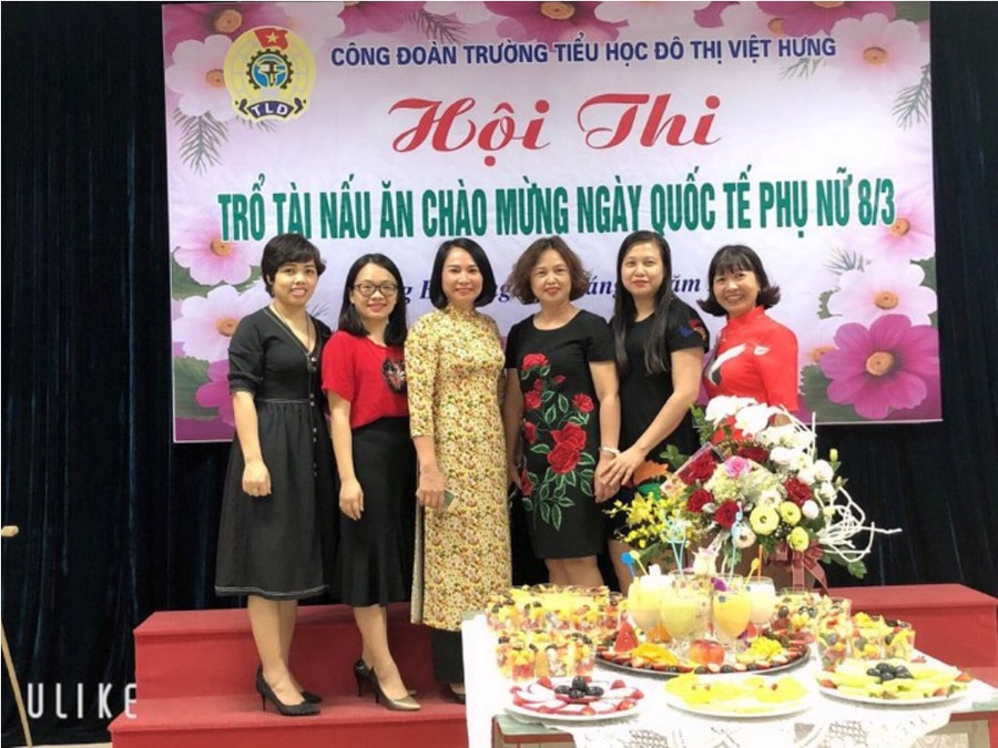 Ban giám khảo Hội thi