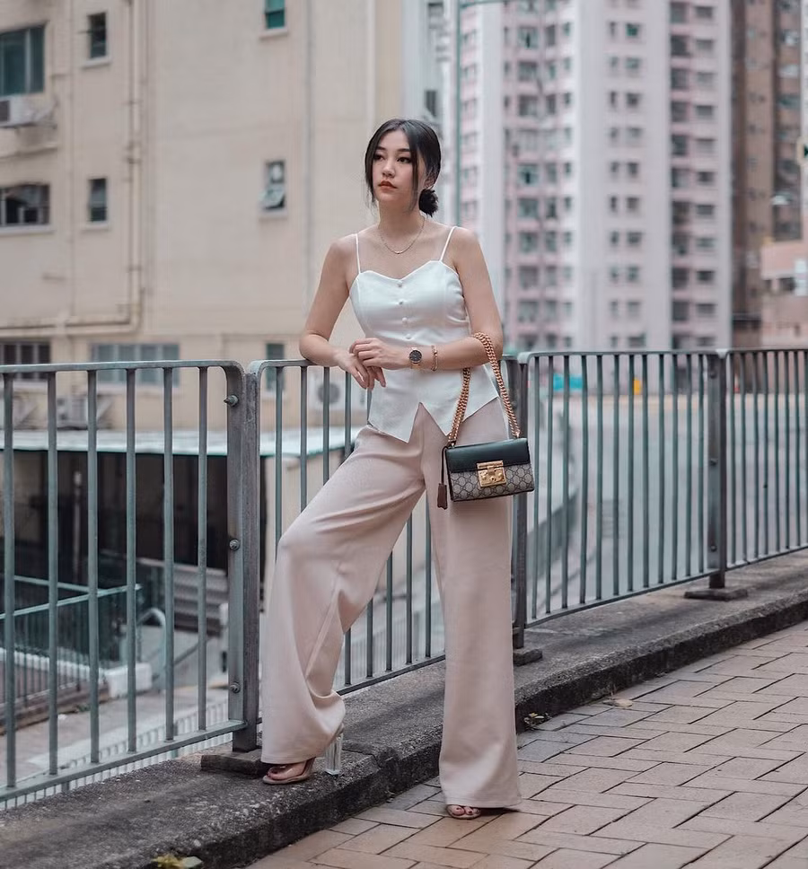 39040776_222806158393017_634394196064