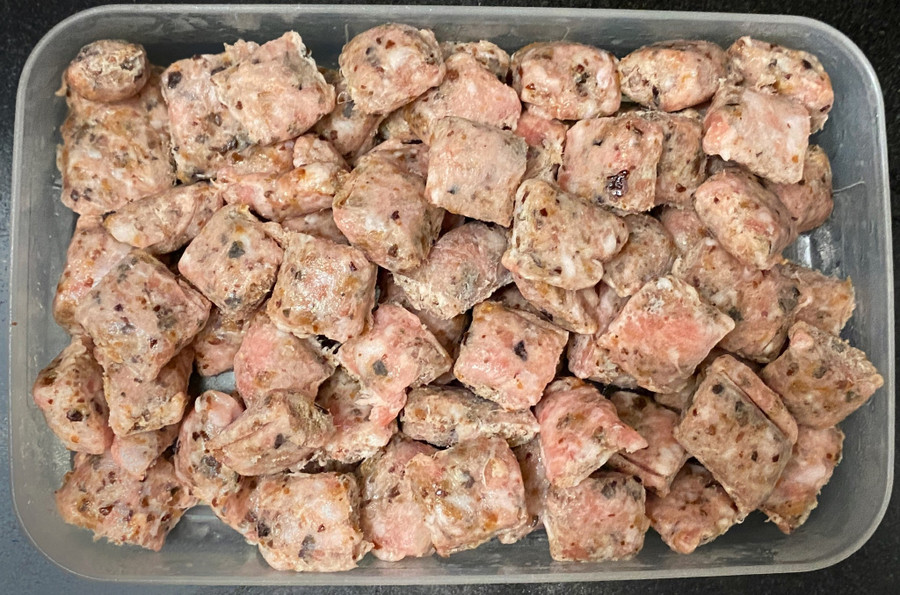 Cất vào các hộp cất trữ đông dùng dần. Cất vào các hộp cất trữ đông dùng dần.