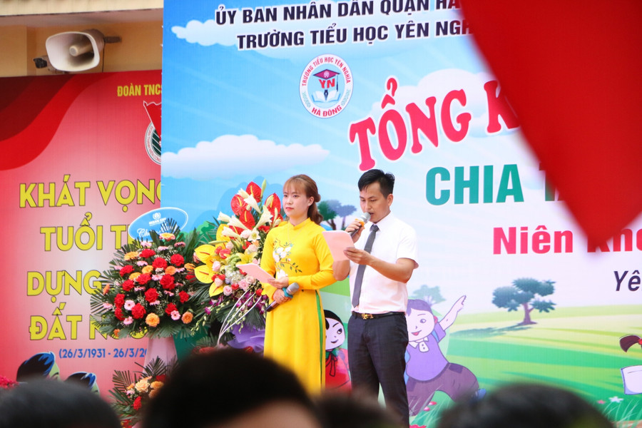 Xúc động lễ ra trường cho học sinh khối 5 ảnh 6 Xúc động lễ ra trường cho học sinh khối 5 ảnh 6