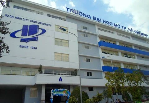 Trường ĐH Mở TPHCM vừa công bố danh sách thí sinh trúng tuyển bằng xét học bạ và tuyển thẳng vào trường 