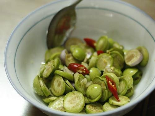 Cách đơn giản nhất loại bỏ hoàn toàn độc tố trong dưa, cà muối ảnh 1 dua-ca-muoi-02