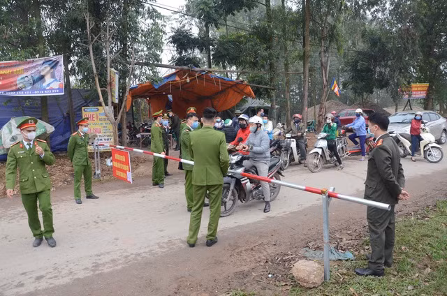 Cận cảnh cuộc sống thường ngày nơi tâm dịch Sơn Lôi - Vĩnh Phúc - 13
