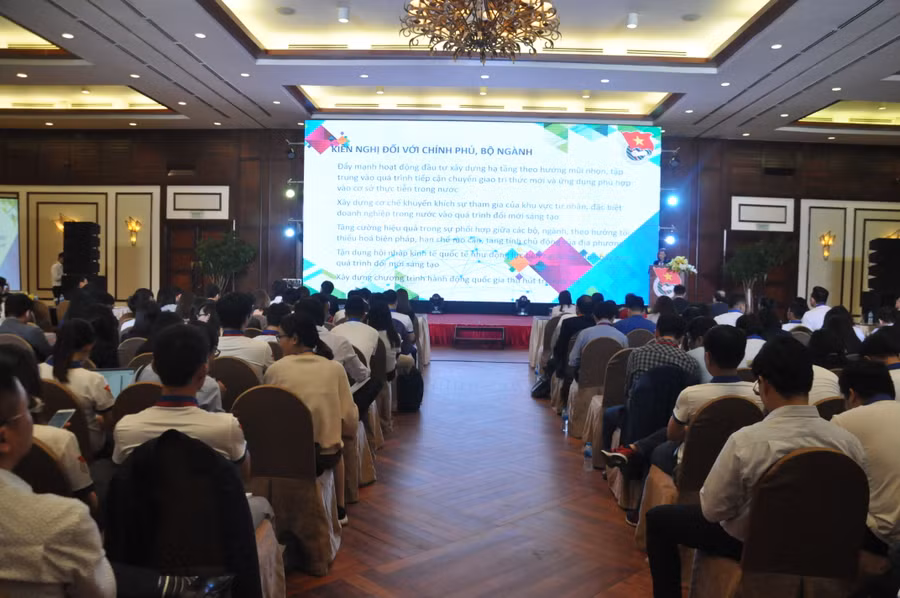 Bế mạc Diễn đàn Trí thức trẻ Việt Nam toàn cầu lần thứ I: “Phát huy sức mạnh trí thức trẻ Việt Nam trong kỹ nguyên 4.0”.