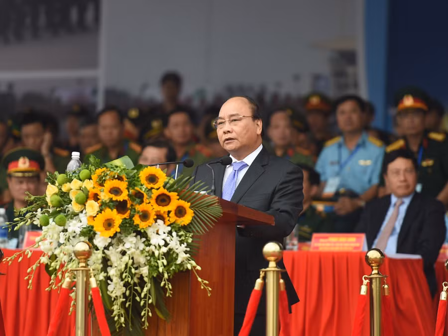  Thủ tướng Nguyễn Xuân Phúc phát biểu chỉ đạo bảo đảm các phương án bảo vệ an toàn tuyệt đối Tuần lễ Cấp cao APEC.