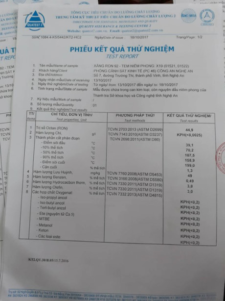 Một phiếu thử nghiệm xăng không đạt chất lượng.