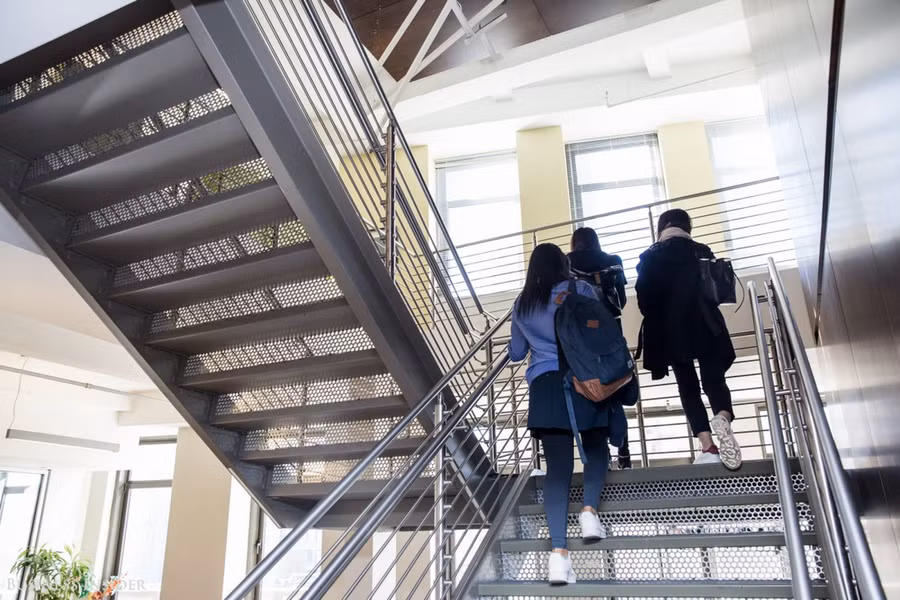 Có gì trong ngôi trường nội trú phí cao hơn Đại học Harvard? - Ảnh 17. Có gì trong ngôi trường nội trú phí cao hơn Đại học Harvard? - Ảnh 17.