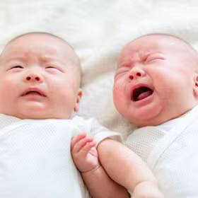 8 dấu hiệu cho thấy trẻ sơ sinh thông minh hơn bạn nghĩ ảnh 7 8-dau-hieu-cho-thay-tre-so-sinh-thong-minh-hon-ban-nghi-6