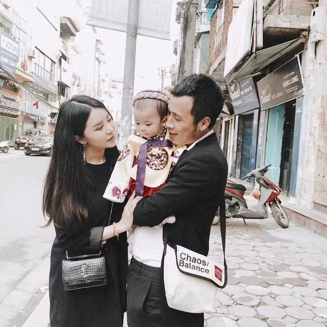 4 hot mom thế hệ mới: Giỏi giang, xinh đẹp, chăm con ngoan nức tiếng mạng xã hội ảnh 12 4 hotmom the he moi: gioi giang, xinh dep, cham con ngoan nuc tieng mang xa hoi - 12