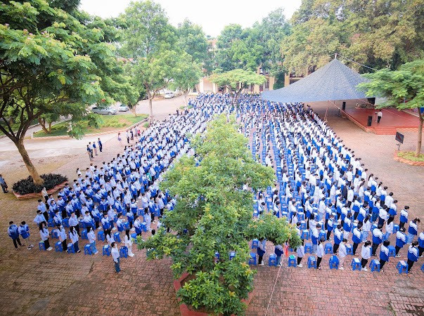 Việc giáo dục đạo đức, lối sống cho học sinh được lồng ghép vào nhiều hoạt động tập thể. (Ảnh: NVCC)