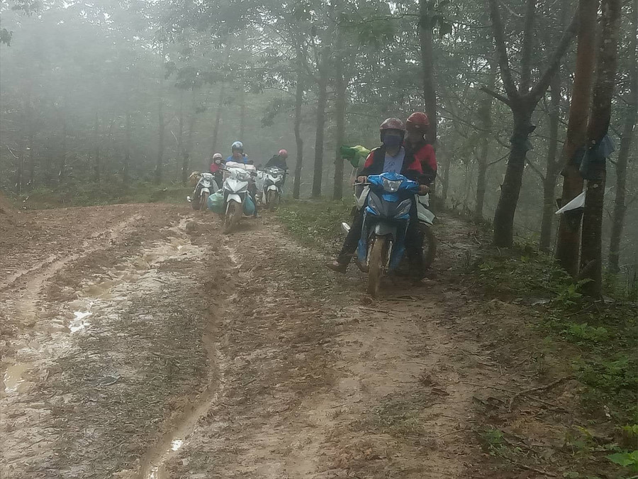 Hành trình mà giáo viên phải vượt qua mỗi ngày.