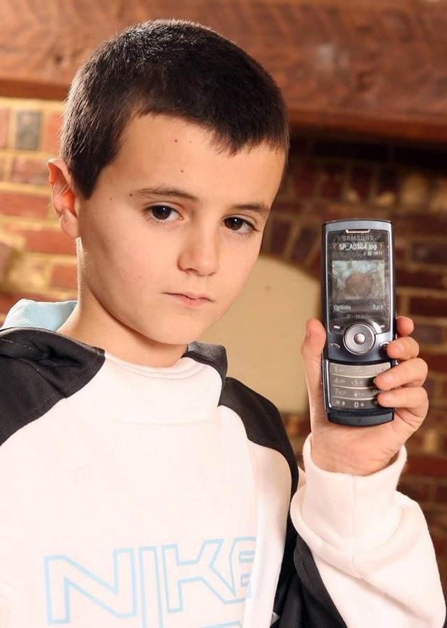 &#34;ong bo tre nhat the gioi&#34;: 13 tuoi co con, 2 nam sau phat hien su that phu phang - 4