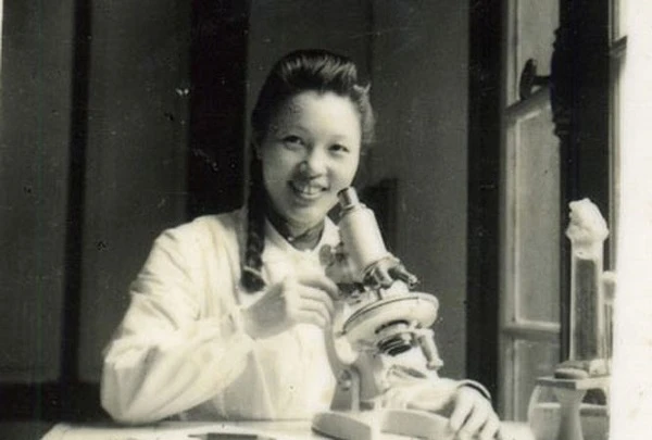 Tiểu thư Vi Kim Ngọc.