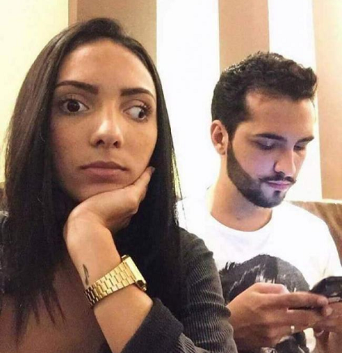 Em không ghen đâu.