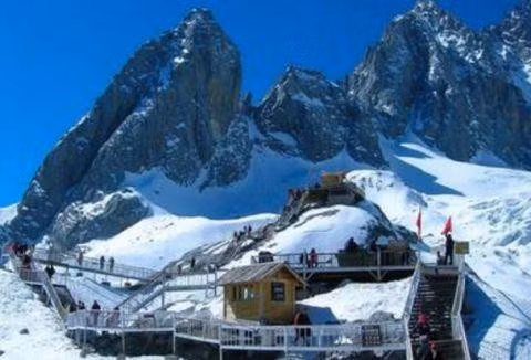 Thực khách phải trả 138 triệu đồng cho một bữa ăn, dù chỉ được thưởng thức trong… 15 phút