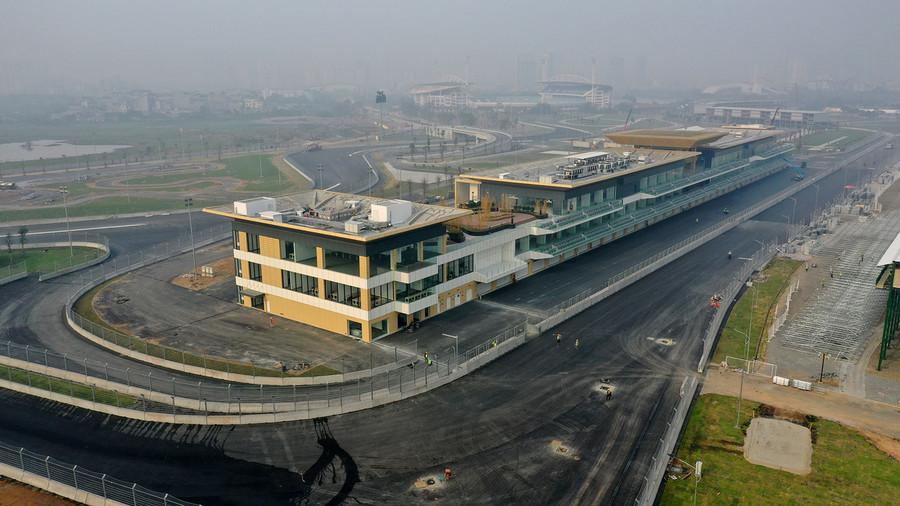 Đường đua F1 Hà Nội một tháng trước khi bàn giao ảnh 1 Đường đua F1 Hà Nội một tháng trước khi bàn giao