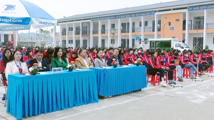 Các đại biểu tham dự Ngày hội. Các đại biểu tham dự Ngày hội.