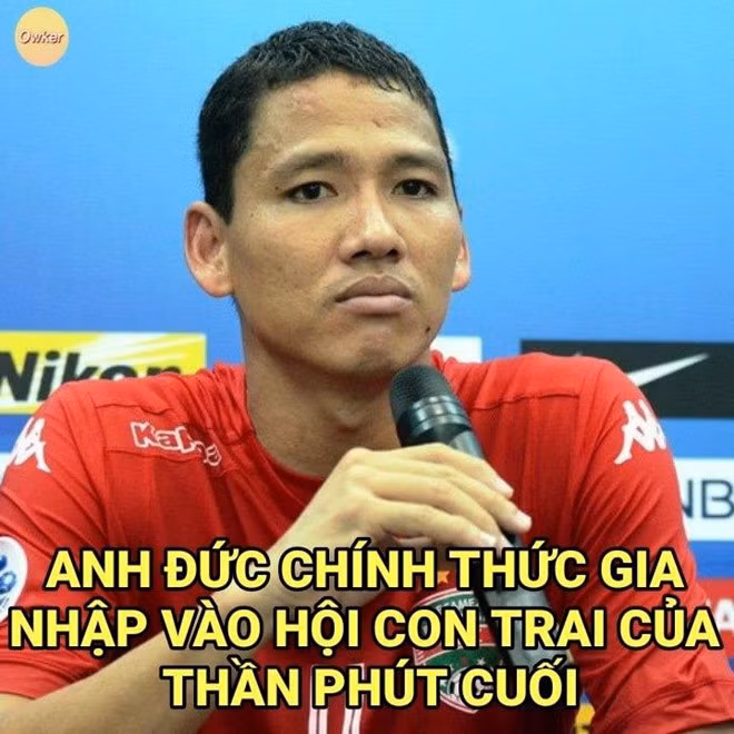 Tiền đạo Anh Đức chính là 