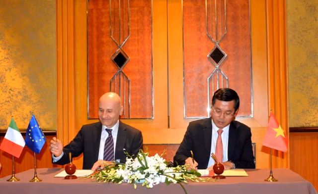 Ký kết chương trình hành động về hợp tác giáo dục Việt Nam - Italia giai đoạn 2019-2022