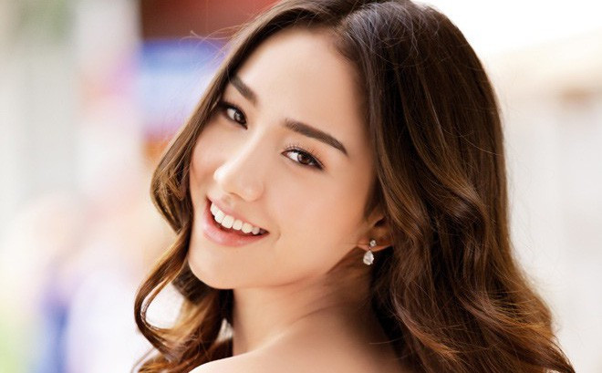 Theo nhân tướng học, có 1 số nốt ruồi thể hiện điềm không may cho phụ nữ trong đường hôn nhân. 