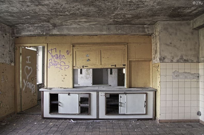 bi an khach san lon nhat the gioi cua phat xit duc hinh anh 9