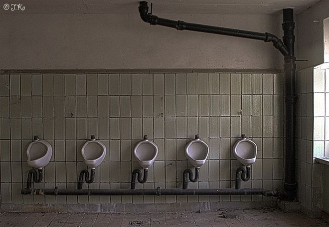 bi an khach san lon nhat the gioi cua phat xit duc hinh anh 13