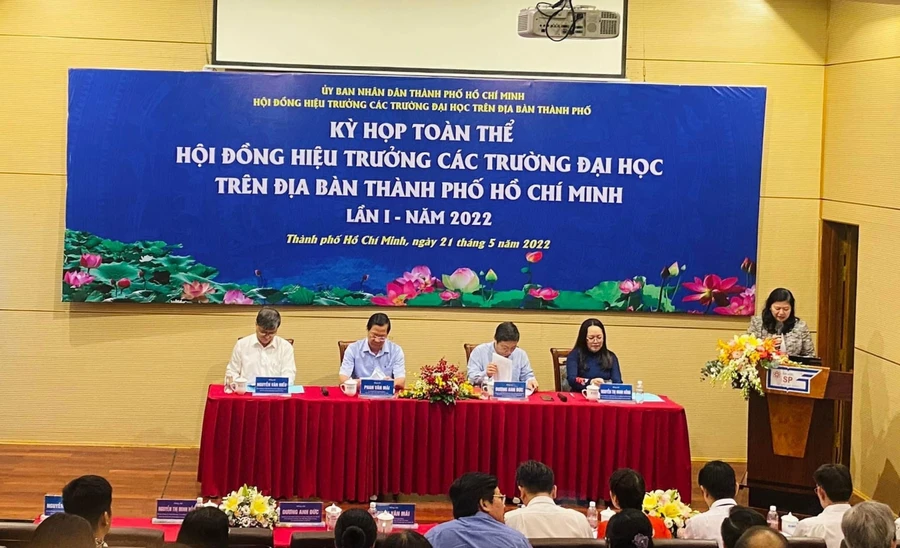 Kỳ họp toàn thể Hội đồng Hiệu trưởng các trường đại học trên địa bàn TPHCM lần 1.