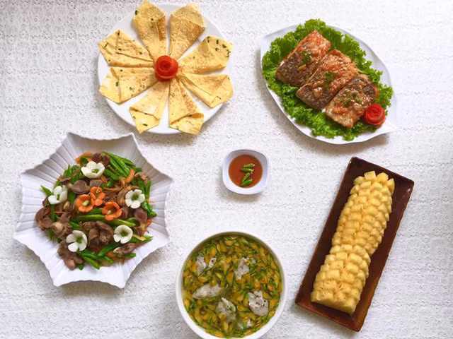Thực đơn 40 mâm cơm “nổi như cồn” trên MXH vì quá đẹp mắt ngon miệng ảnh 19