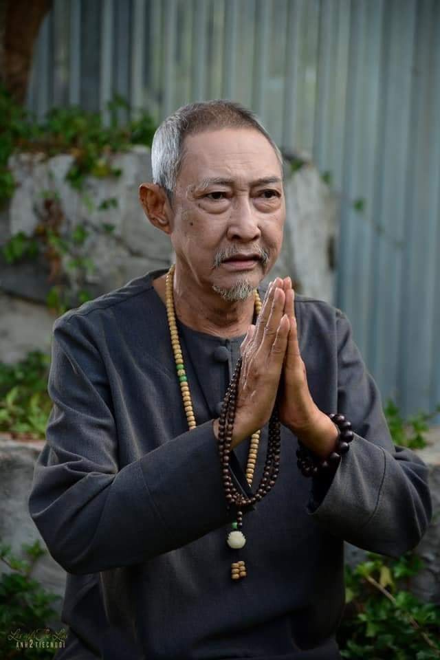 Con gái nghệ sĩ Lê Bình nghẹn ngào tiết lộ di vật cuối cùng của ba ảnh 1 Con gái nghệ sĩ Lê Bình nghẹn ngào tiết lộ di vật cuối cùng của ba ảnh 1