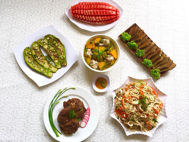 Thực đơn 40 mâm cơm “nổi như cồn” trên MXH vì quá đẹp mắt ngon miệng ảnh 3