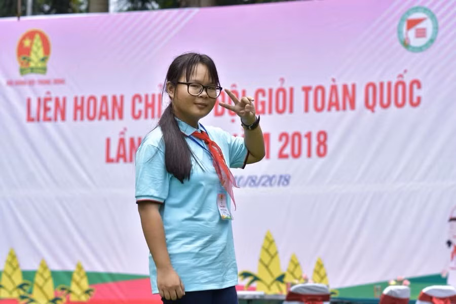 Em Nguyễn Phú Mỹ Khánh tại Liên hoan Chỉ huy Đội giỏi toàn quốc