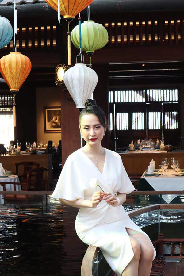 Chán style "gái hư" Angela Phương Trinh mặc kiểu "gái ngoan" được khen tới tấp hình ảnh 5 chan style "gai hu" angela phuong trinh mac kieu "gai ngoan" duoc khen toi tap hinh anh 5