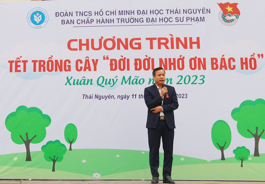 PGS.TS Mai Xuân Trường, Hiệu trưởng trường Đại học Sư phạm.