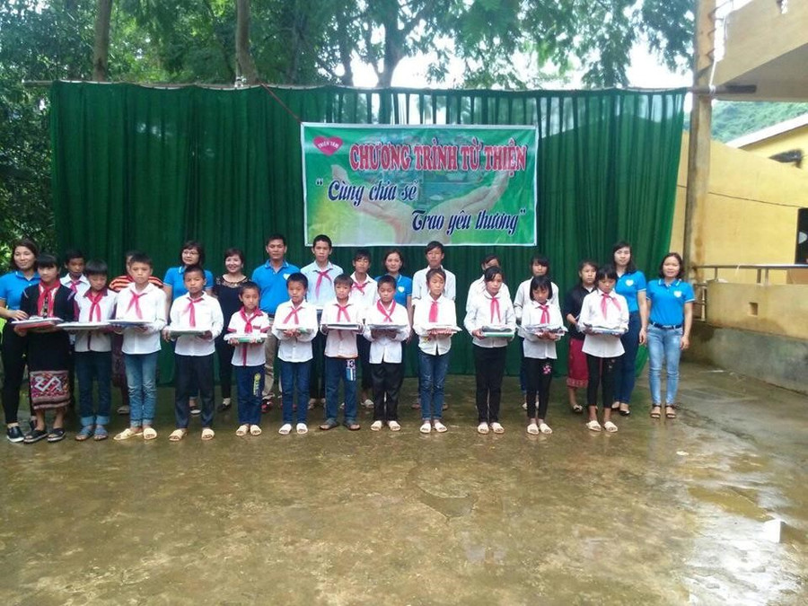 Nhiều chương trình thiện nguyện do thầy Hiệu trưởng kết nối, thực hiện.