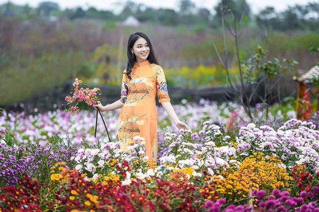 Ước mơ trở thành người mẫu, diễn viên của cô lớp trưởng xinh đẹp ảnh 10