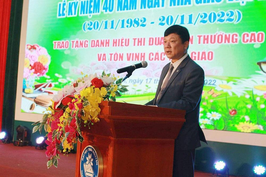 PGS.TS Hoàng Văn Hùng, Giám đốc Đại học Thái Nguyên. PGS.TS Hoàng Văn Hùng, Giám đốc Đại học Thái Nguyên.