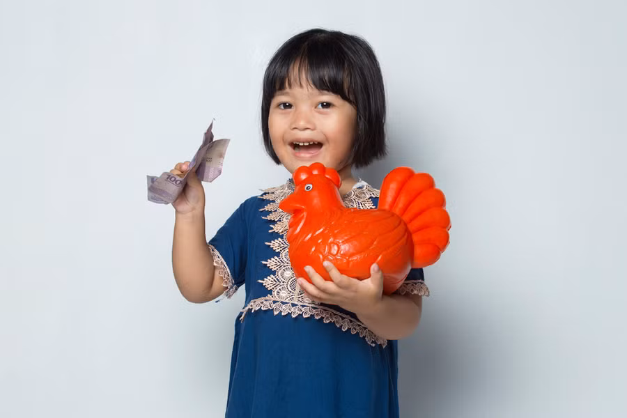 Tiết kiệm ngay từ nhỏ sẽ rèn luyện cho trẻ khả năng chịu trách nhiệm và trở thành những cá nhân độc lập. (Ảnh: ITN).