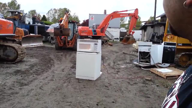 5 vật tuyệt đối không được cho vào lò vi sóng ảnh 2 5 vật tuyệt đối không được cho vào lò vi sóng ảnh 2