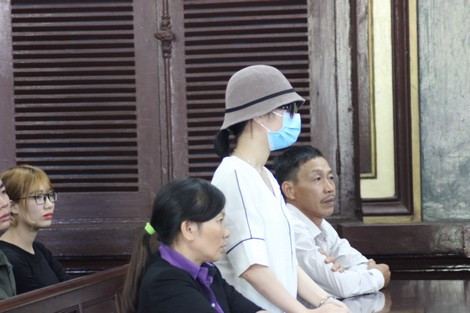 Bi kịch của những nạn nhân bị đánh ghen bằng... axít ảnh 3 Bi kịch của những nạn nhân bị đánh ghen bằng... axít ảnh 3