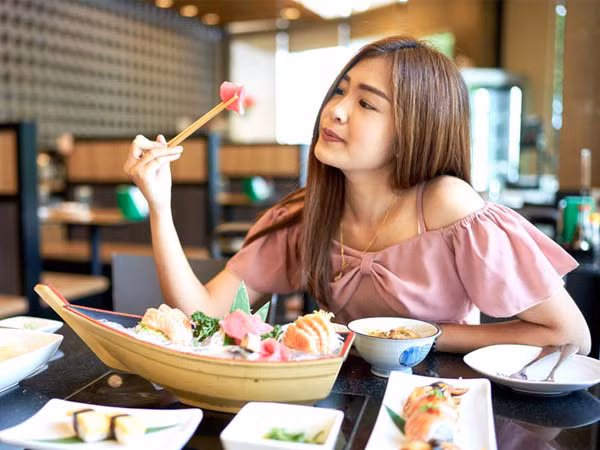 Thấy 6 dấu hiệu lạ này ở cổ họng, phải khám ngay bởi có thể đã mắc ung thư thực quản