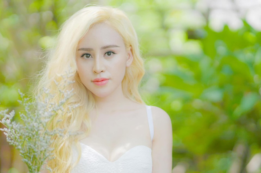 Giật mình số lần sửa mũi trong 6 năm của Bà Tưng Huyền Anh ảnh 2 Giật mình số lần sửa mũi trong 6 năm của Bà Tưng Huyền Anh ảnh 2