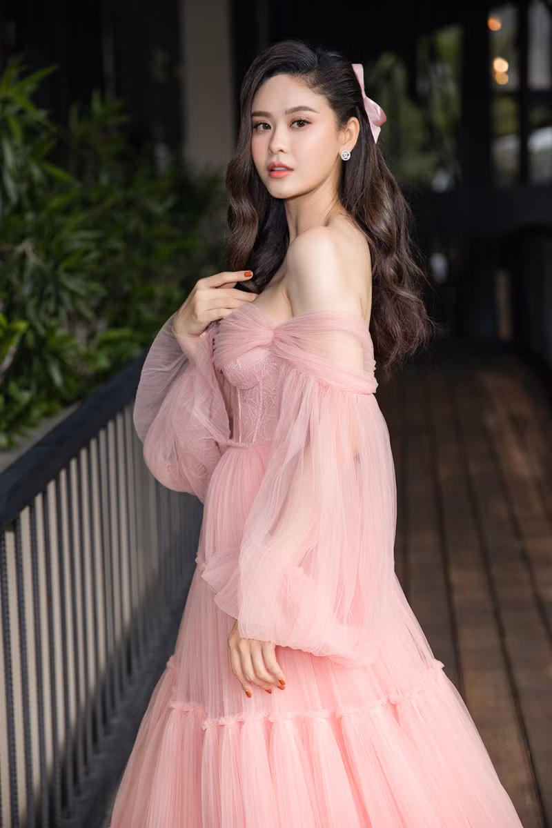 truong quynh anh dep rang ro nhu nu than sau khi ly hon hinh 1