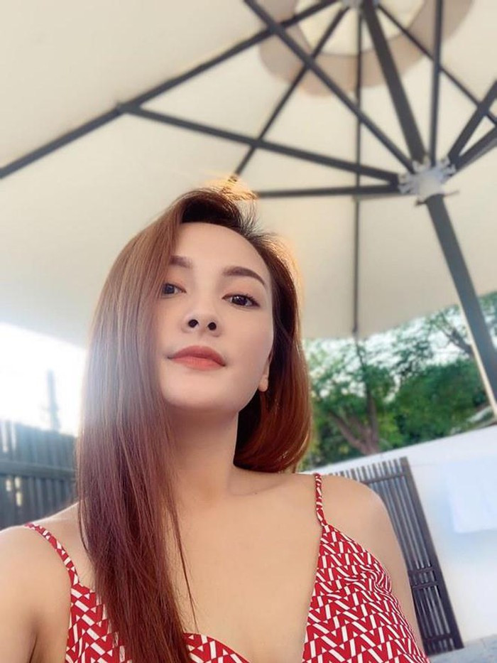 Khóc nức nở trên phim, Bảo Thanh ngoài đời được chồng yêu hết mực ảnh 2 Khóc nức nở trên phim, Bảo Thanh ngoài đời được chồng yêu hết mực ảnh 2