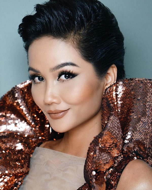 Nhìn mãi không ra Hoa hậu H"Hen Niê da trắng hồng khác lạ ảnh 5 Empty