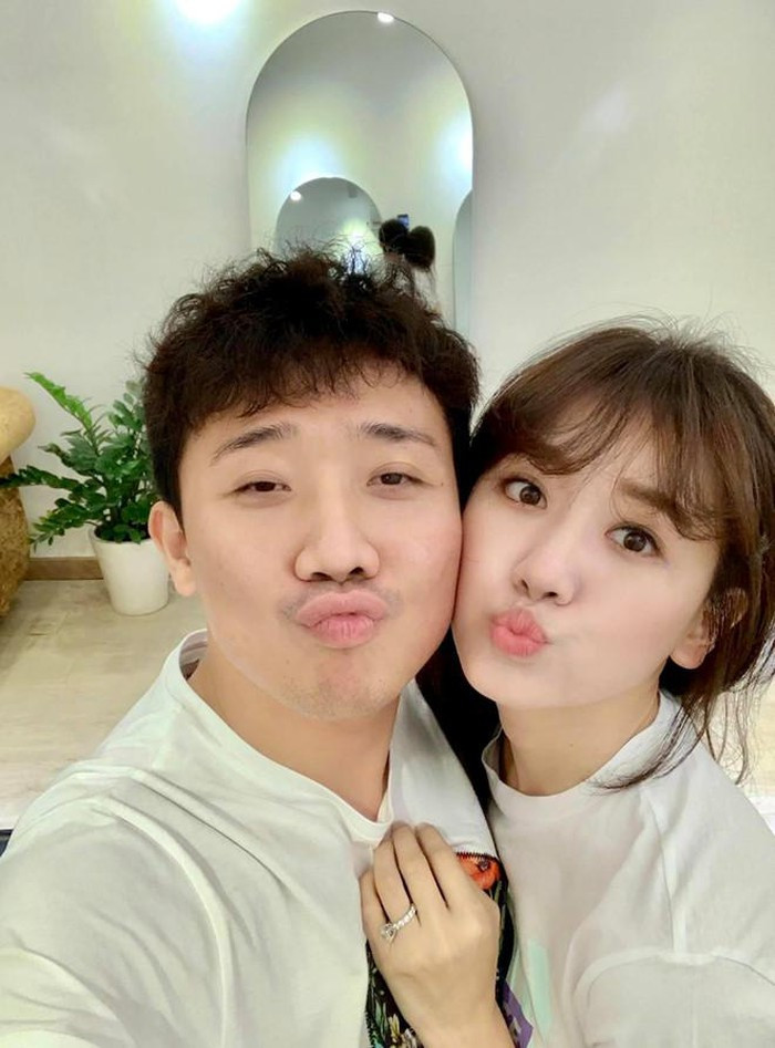 Ảnh đời thường ngọt ngào của Trấn Thành và Hari Won ảnh 3 Ảnh đời thường ngọt ngào của Trấn Thành và Hari Won ảnh 3